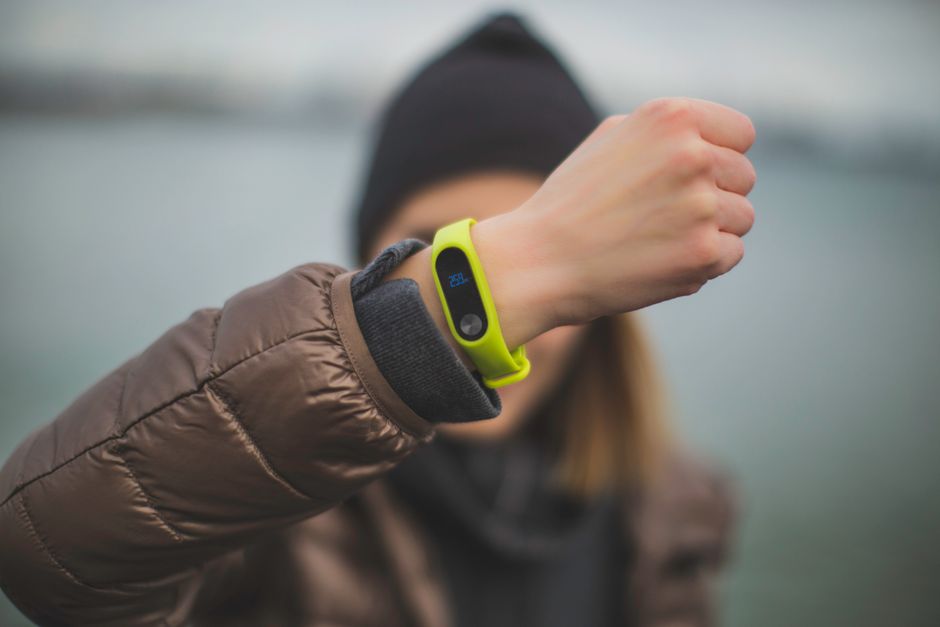 Bracelet connecté : lequel choisir en 2026 ?