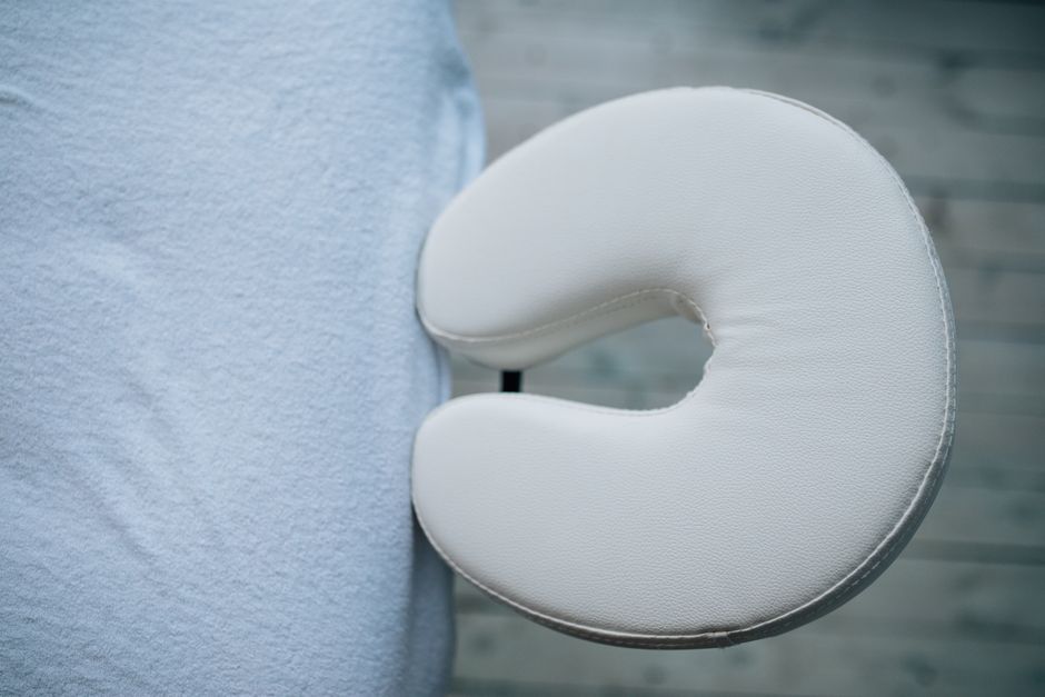 Quel coussin de massage choisir ? Notre sélection nuque et dos 2026