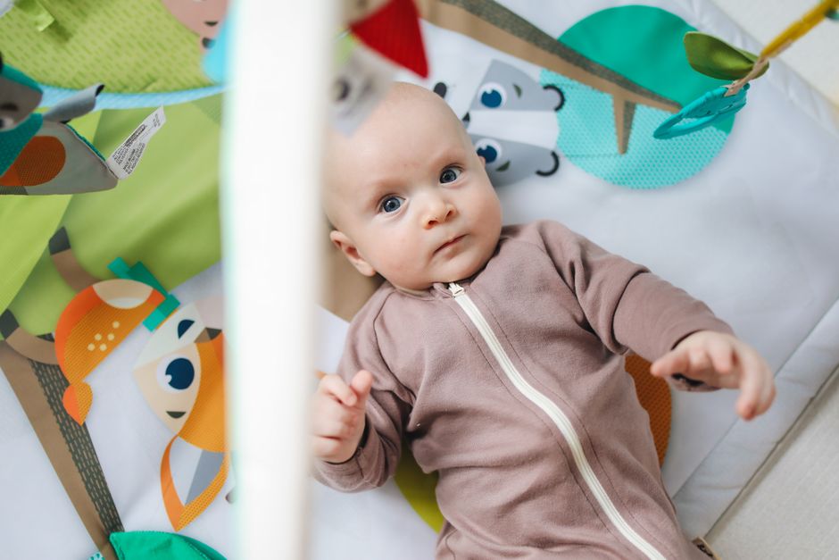 Meilleur tapis d'éveil bébé 2026 : le comparatif