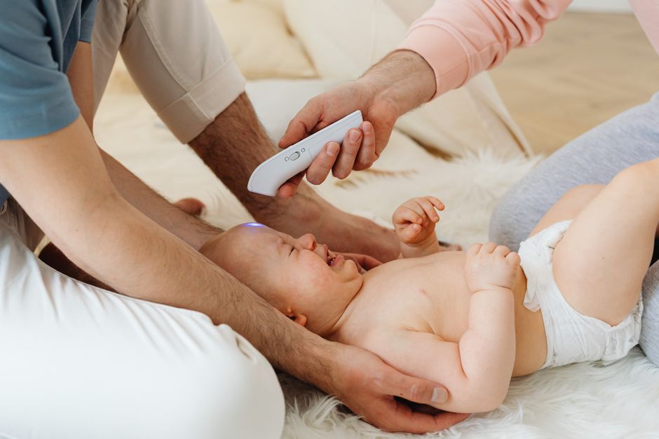 Thermomètre frontal sans contact : lequel choisir en 2026 ?